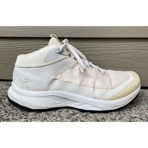 Arcteryx Aerios FL 2 Mid GTX Women's 7 White Gore-Tex Hiking Boots Vibram
